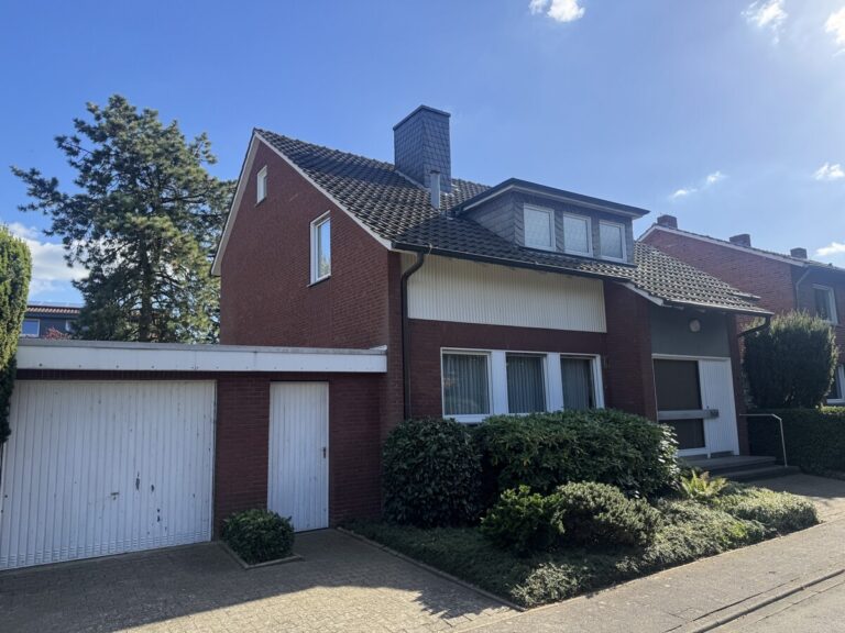 Straßenansicht
